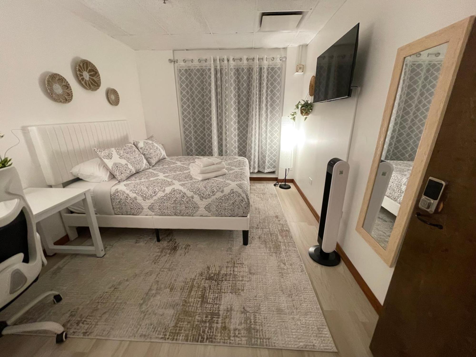Doho Suites Honolulu Esterno foto