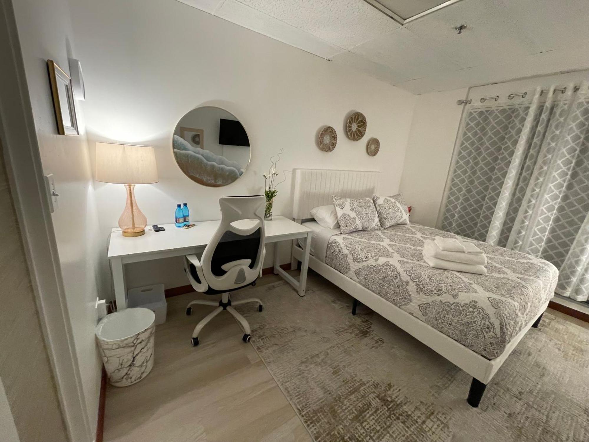 Doho Suites Honolulu Esterno foto